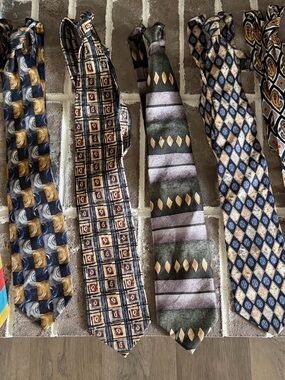 100% Men’s Silk Ties Lot of 6. All Name brand Makers.